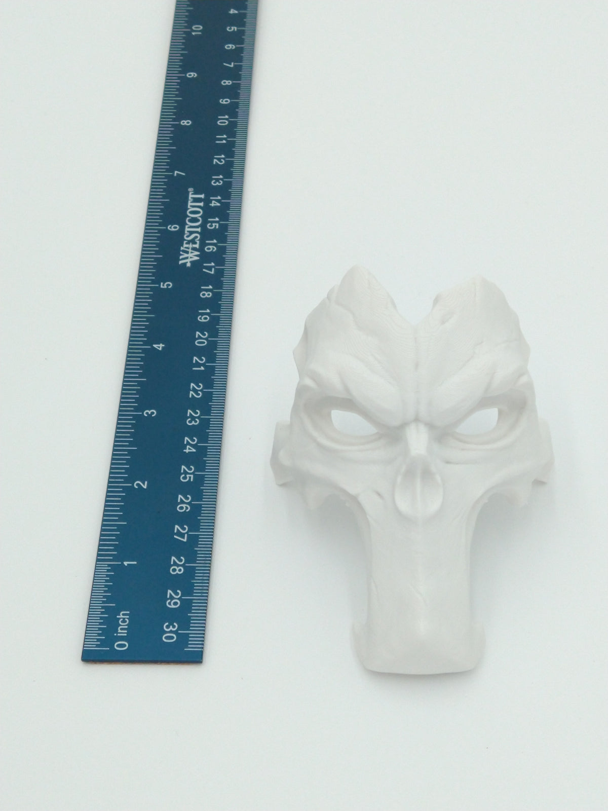 Darksiders Death Mask Skull Miniature Collectible W/Display case 3d printed