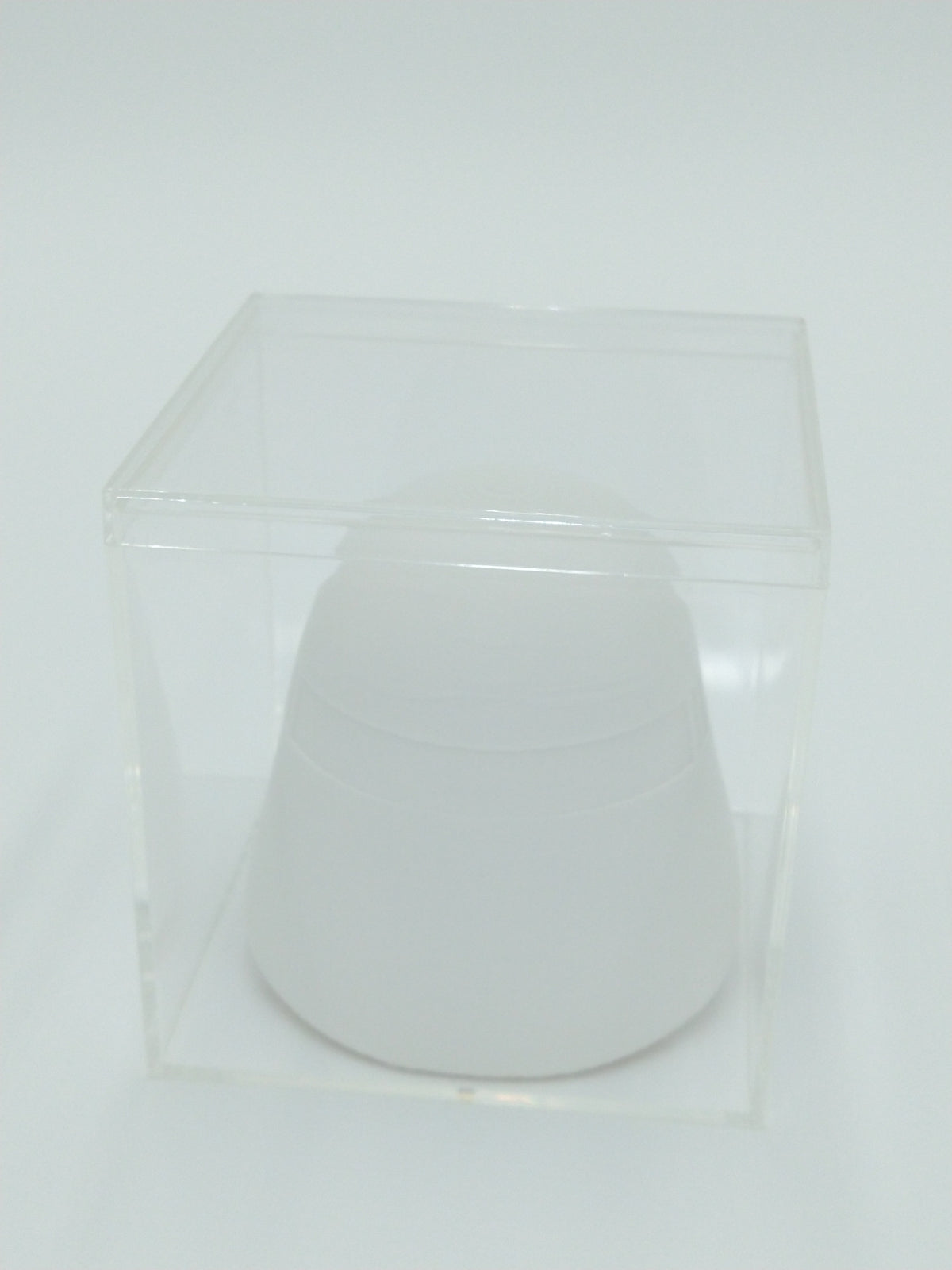 SNOWTROOPER Helmet Miniature Collectible 3" W/Display case 3d printed
